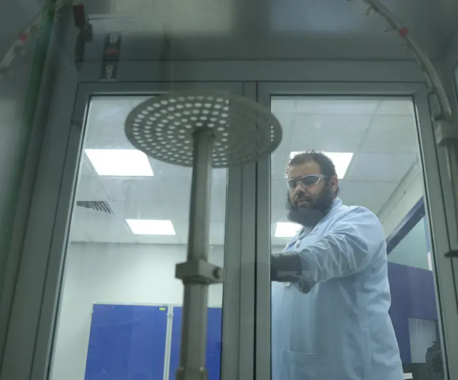 قياس الانبعاث المتصل.